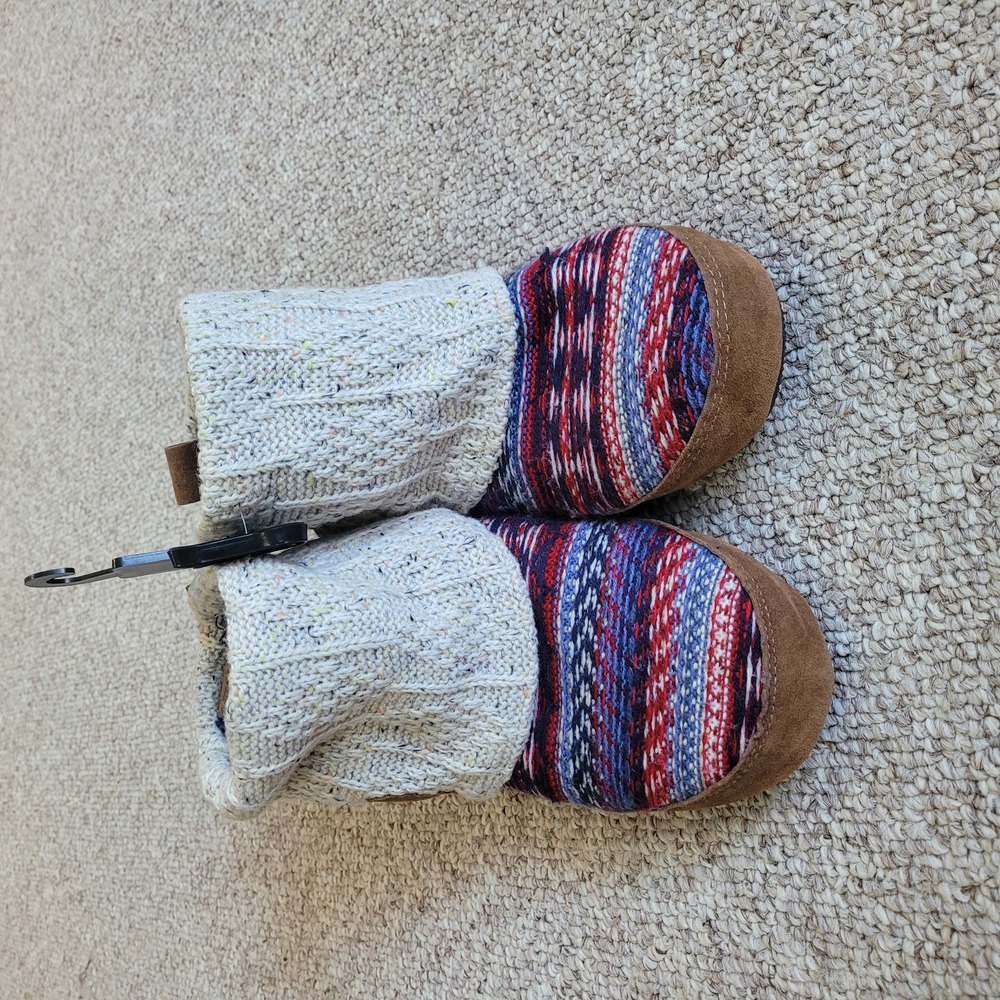 NWT Muk Luks Slipper Boots Size S (5-6)
